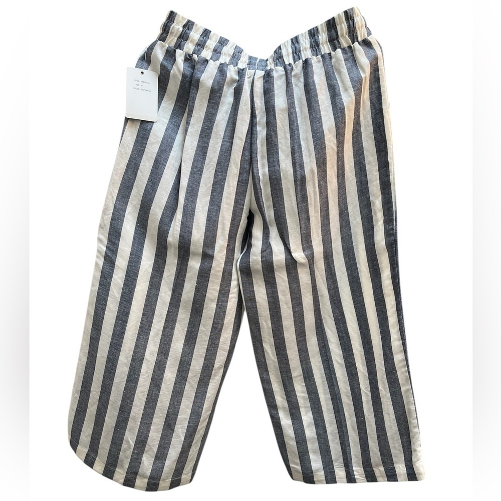 Flowing Striped Navy and White Wide Leg Capri 55% Linen 45% Rayon  Pants Size M - Picture 3 of 6
